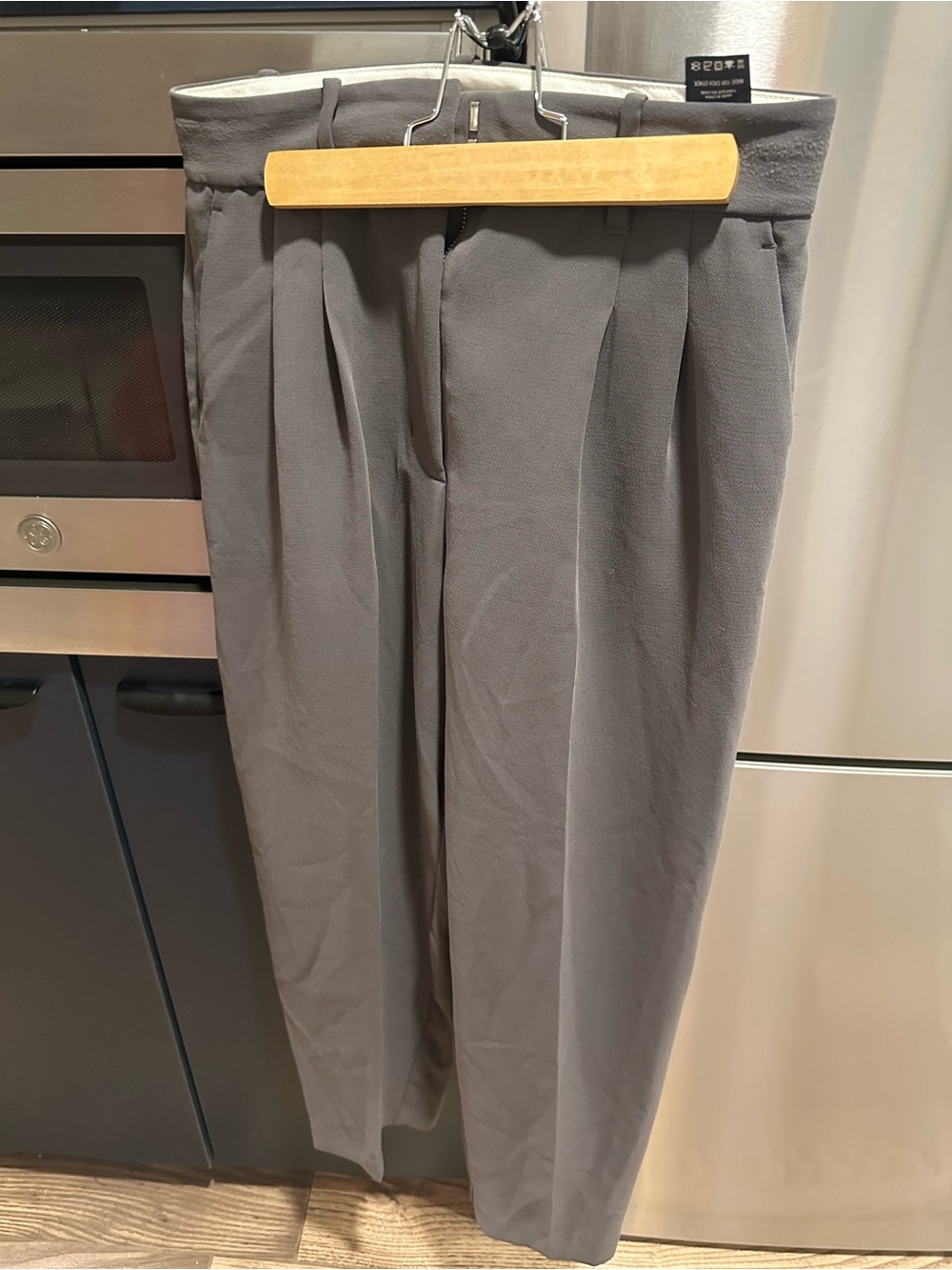 Aritzia Wilfred Dress Pants